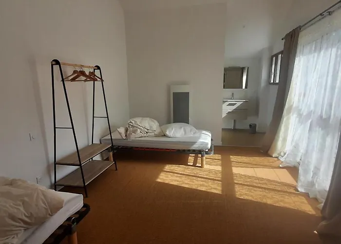 別荘 Yonshala Garrosse