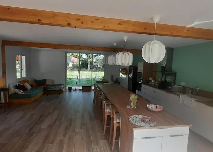 別荘 Yonshala Garrosse