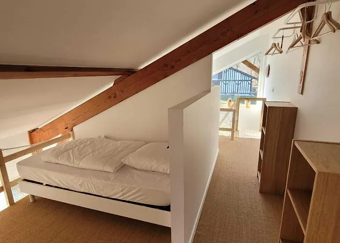 別荘 Yonshala Garrosse